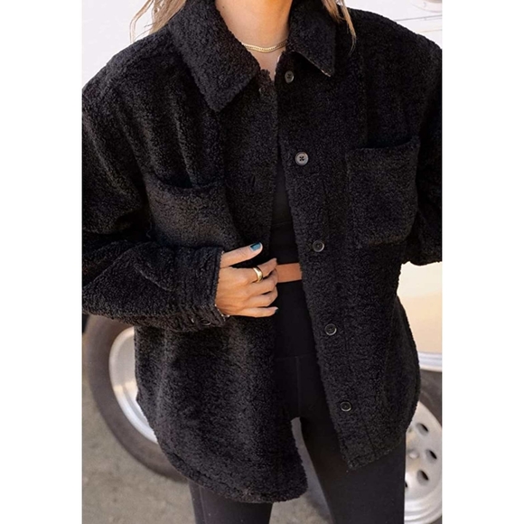 Bandier x Sincerely Jules, Women Aspen Sherpa Jacket in Black Leopard - Picture 3 of 12
